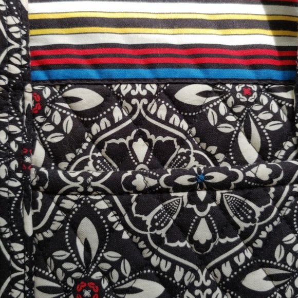 Vera Bradley bag with matching clutch - Picture 3 of 4